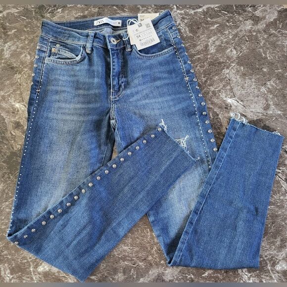 Zara Size 34 Mid Rise Blue Skinny Jeans with Studs and Rhinestones - Picture 1 of 4
